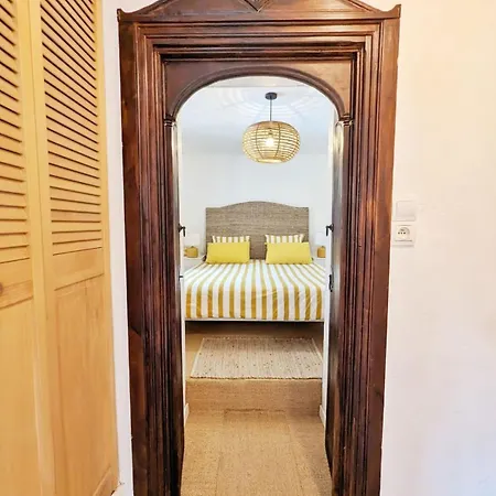 L'evasion Naturelle N1 Des Villages Des Francais Bed and Breakfast 4*